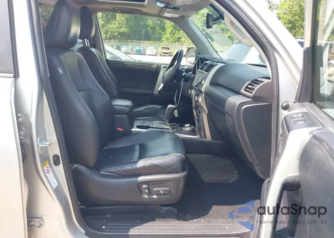 2013 Toyota 4Runner Sr5/Limited/Trail z USA, uszkodzony, nr VIN JTEBU5JR1D5133085